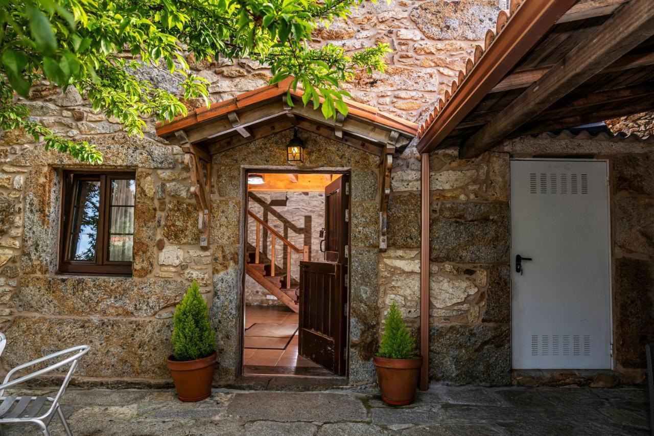 Гостьовий будинок Casa Castineira Мушія Екстер'єр фото