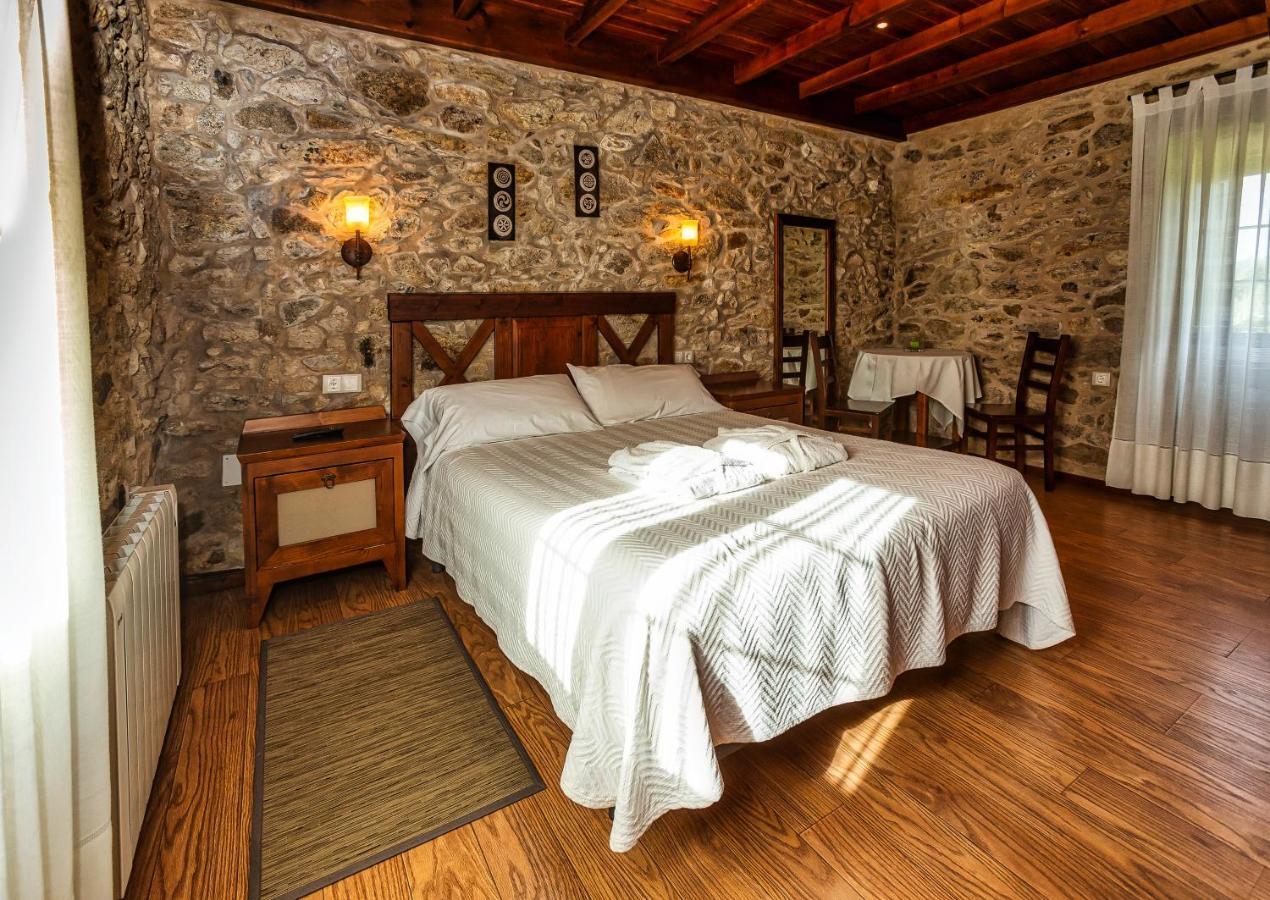 Гостьовий будинок Casa Castineira Мушія Екстер'єр фото